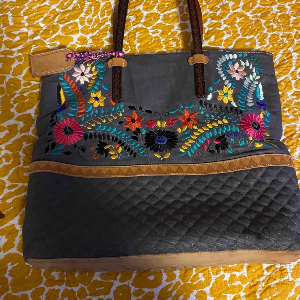 Consuela tote